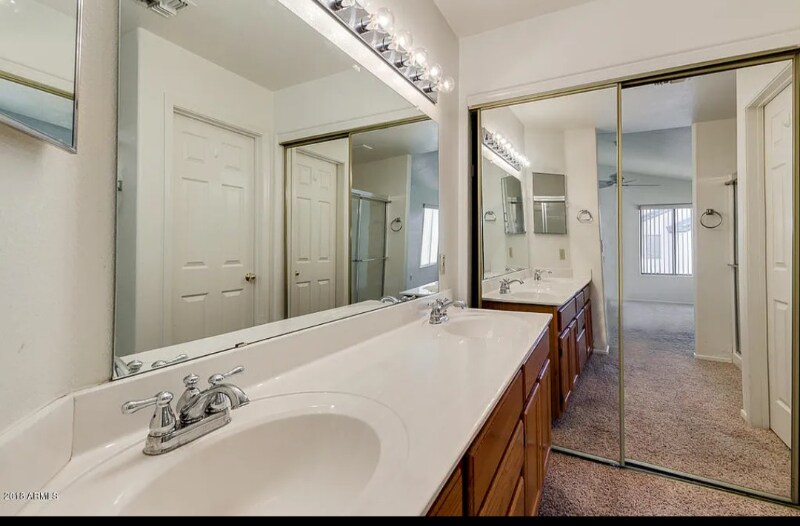 Building Photo - 1126 W Sandy Banks