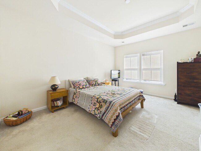 Building Photo - 14225 Martinet Xing