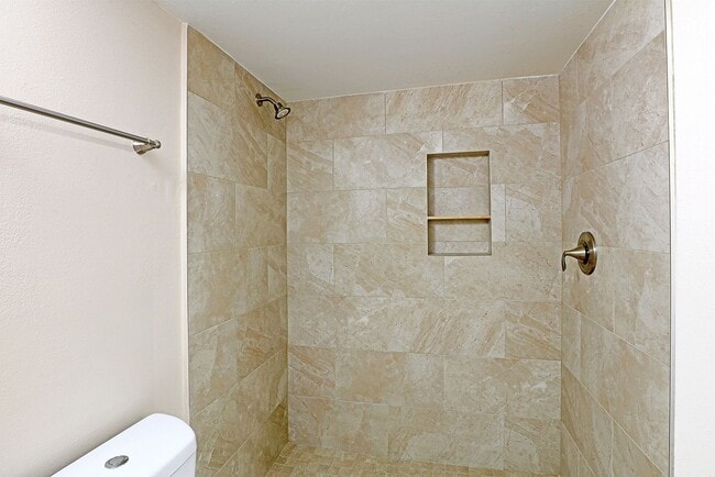 Building Photo - Mystic Gardens 5325-2508