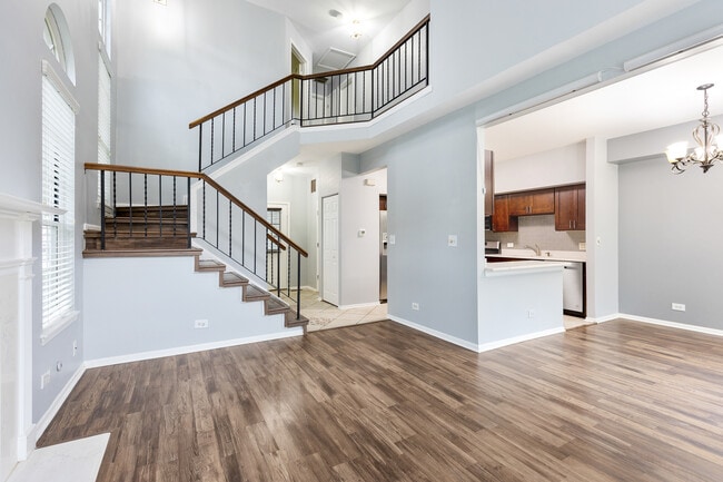 Building Photo - 1175 Regency Dr