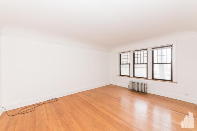 Building Photo - 1 bedroom in Chicago IL 60625