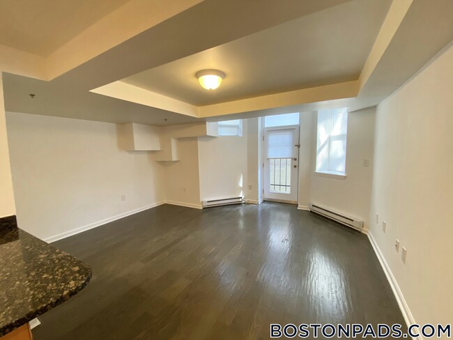 Building Photo - 112 Jersey St
