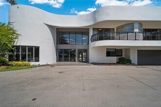 Building Photo - 14401 SW 63rd St