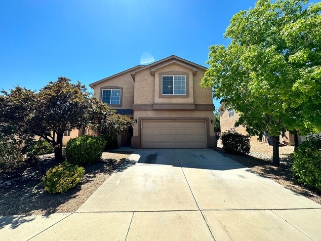 Primary Photo - Stunning 3 bed, 2.5 bath, 2575 sq ft home ...