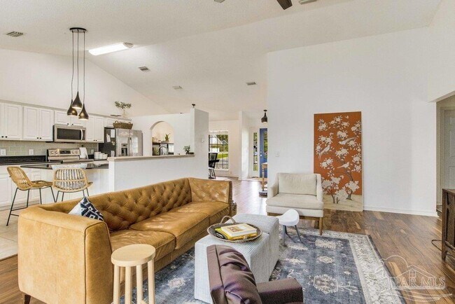 Building Photo - 5217 Choctaw Ave