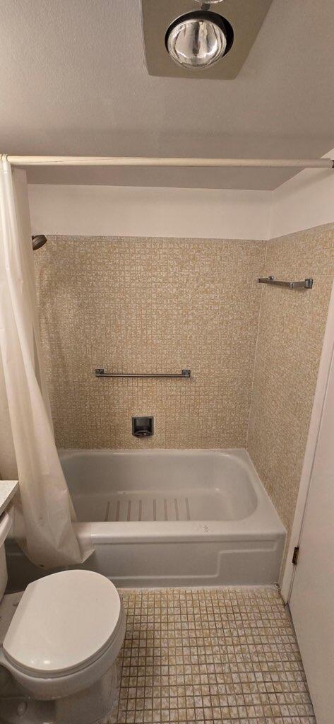 Building Photo - 358 Chatham R