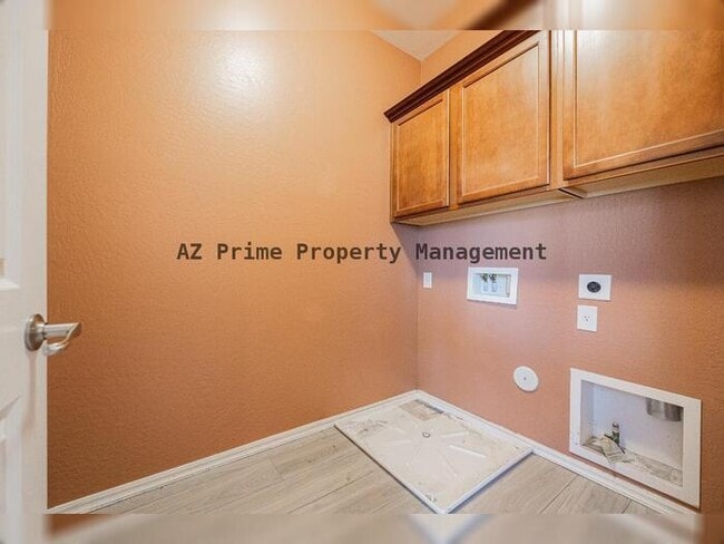 Building Photo - 19157 E Kingbird Dr