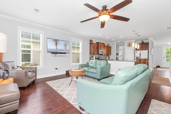 Building Photo - 1399 Berkshire Ave