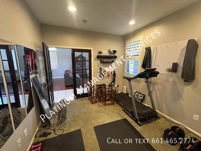 Building Photo - 7345 Sunnyslope Dr