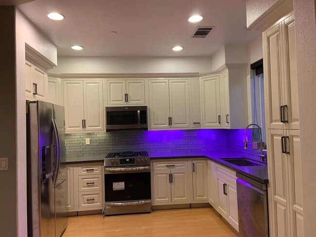 Building Photo - 4080 Lick Mill Blvd