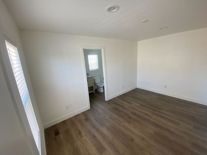 Building Photo - 2060 N Center St