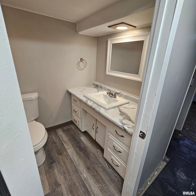 Building Photo - 909 St Julian St