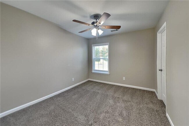 Building Photo - 147 Cedar Bay Cir