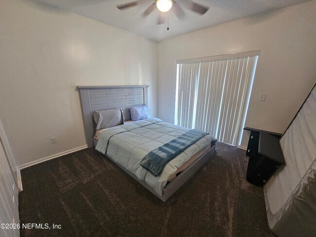 Building Photo - 825 Anastasia Blvd