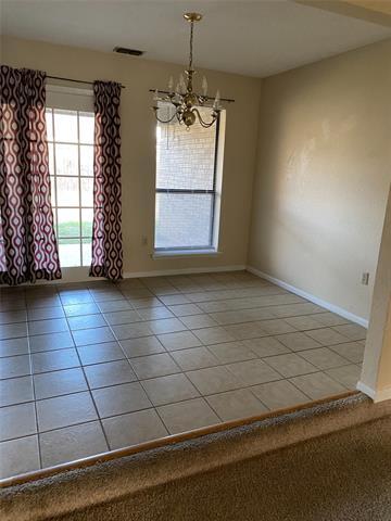 Building Photo - 6209 Live Oak Trail