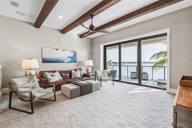 Building Photo - 459 20th Ave