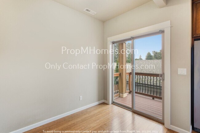 Building Photo - Charming Three Bedroom Home in Arbor Lodge!