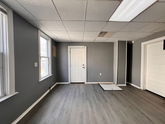 Building Photo - 3010 Warsaw St