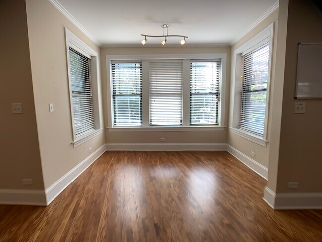 Building Photo - 1144 W Pratt Blvd