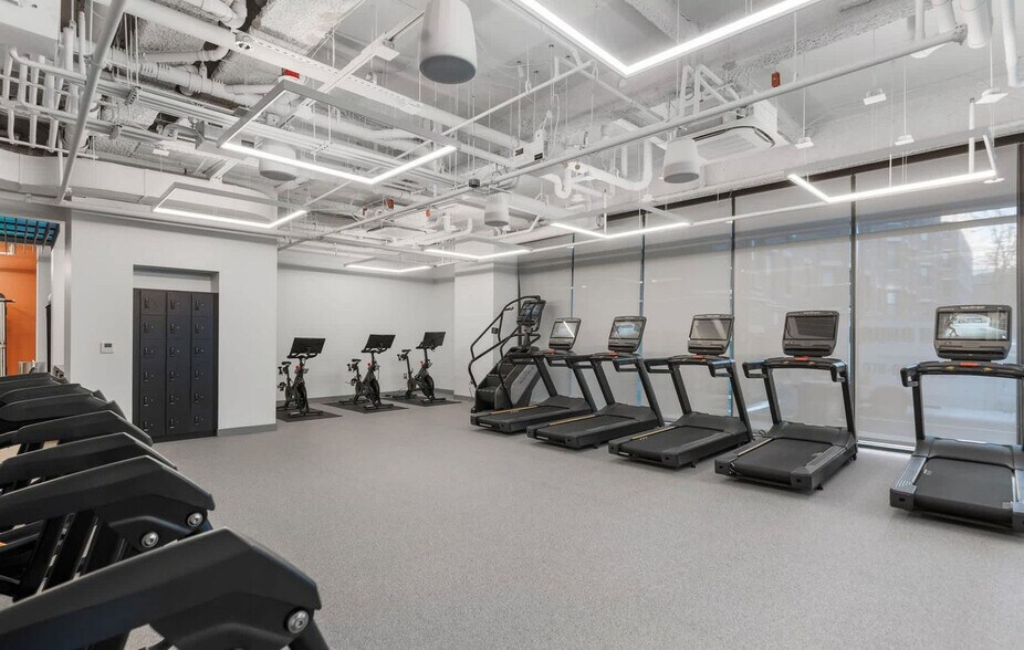 Building Photo - 60 Kilmarnock St