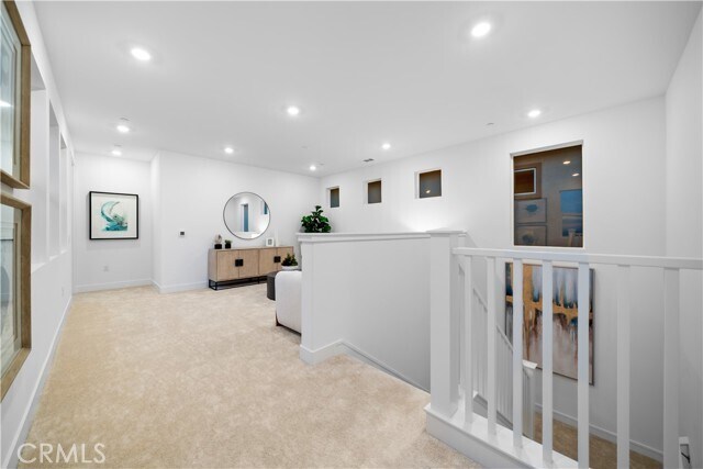 Building Photo - 580 Mulligan