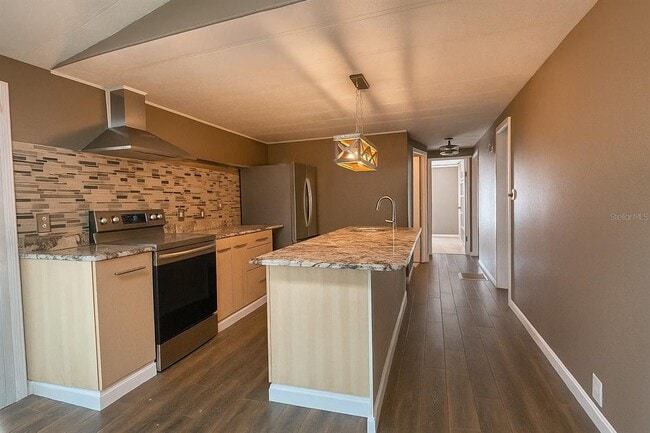 Building Photo - 2531 Byron St