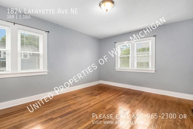 Building Photo - Available Now | Recently Renovated 3 Bedro...