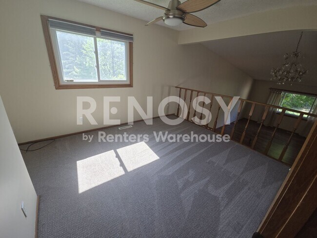 Building Photo - 15536 Garfield Cir