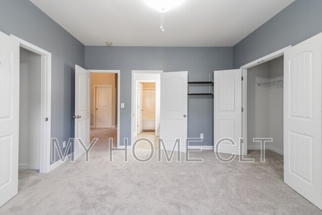 Building Photo - 8513 Loxton Cir