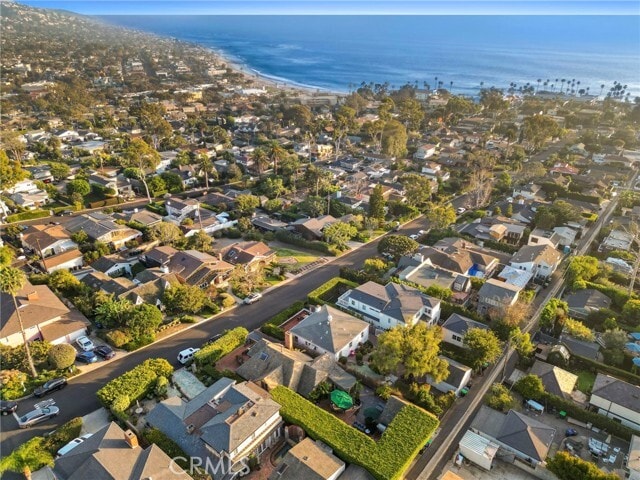 Building Photo - 486 Holly St