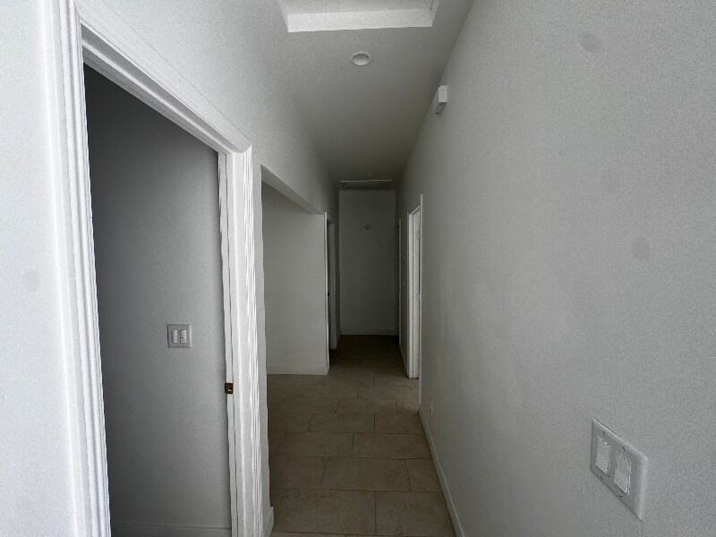 Building Photo - 1764 W 28th St