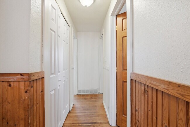 Building Photo - $2,495.95, 4 bed, 1.5 bath with a large backyard.