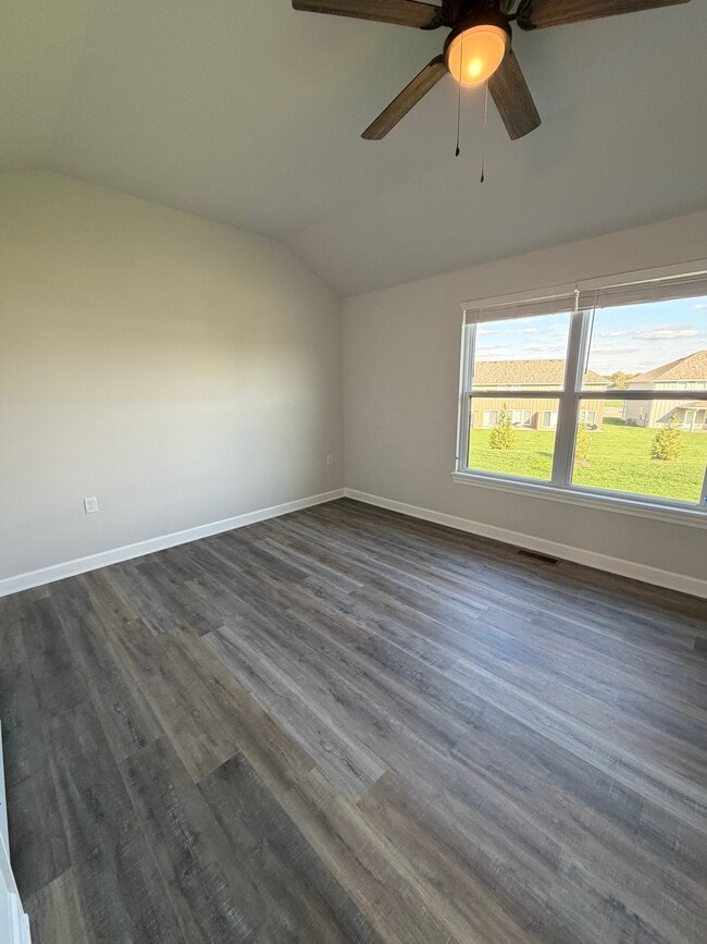 Building Photo - 83 SE 351st Rd