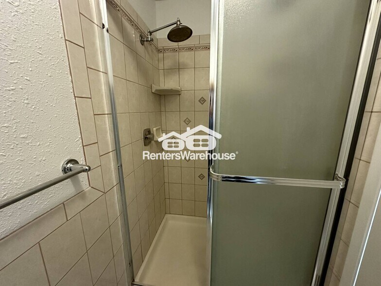 Building Photo - 955 Anacortes Ct NE