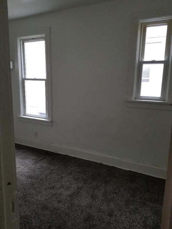 Building Photo - 12455 S Parnell Ave