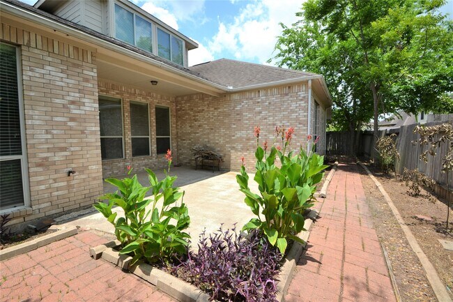 Building Photo - 1514 Coyote Hills Ln