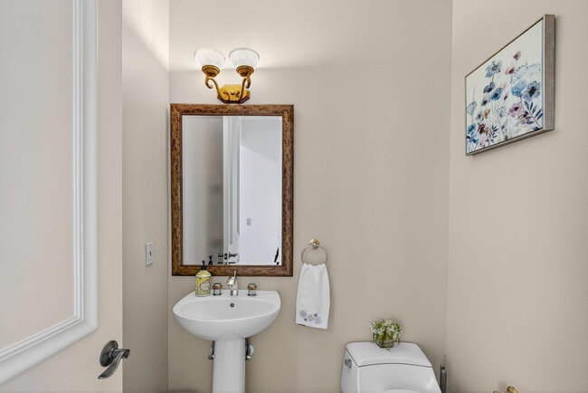 Building Photo - 8381 Egret Lakes Ln