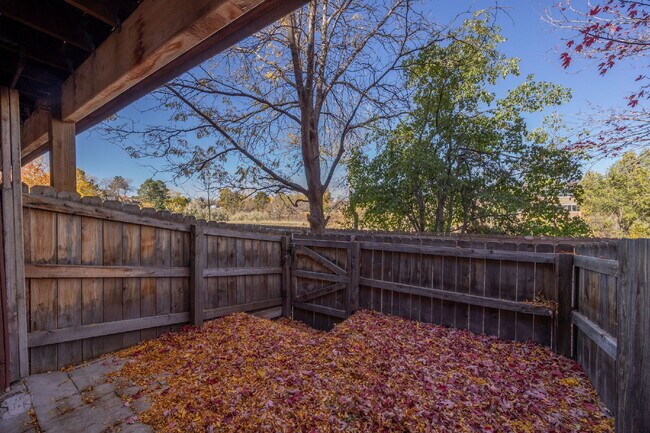 Building Photo - Discover Comfort and Style: Spacious 2-Bed...