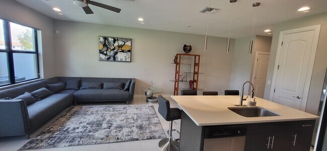 Building Photo - 10207 Akenside Dr