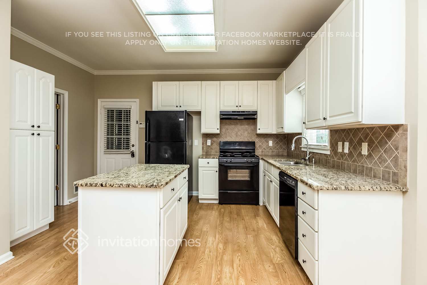 Building Photo - 5351 Tanager Terrace SW