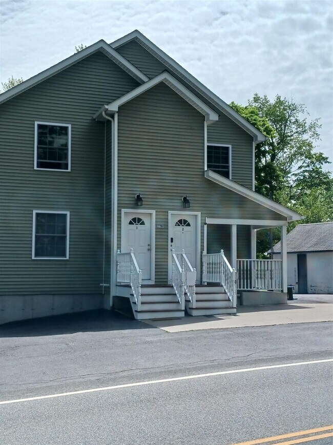 Primary Photo - 2796 US-6