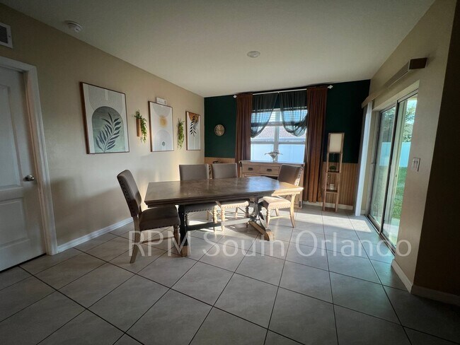 Building Photo - Beautiful 3-Bedroom Kissimmee Home – Great Location & Modern Build!
