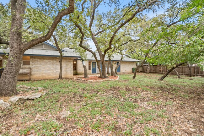 Building Photo - 8310 Watch Tower St