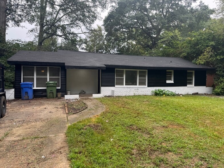 Primary Photo - 3034 Grenada Dr