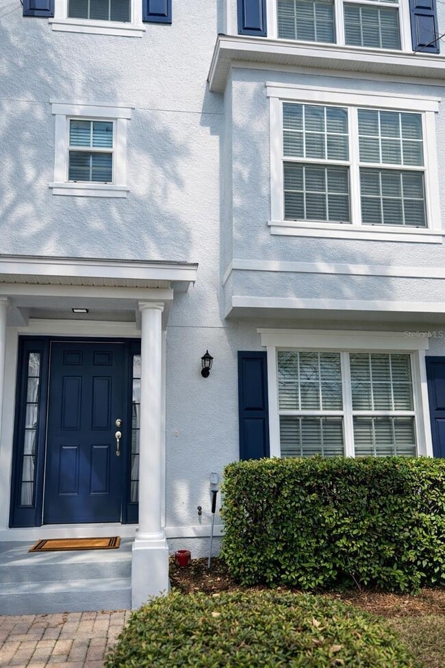 Building Photo - 1525 Cloverbay Ln