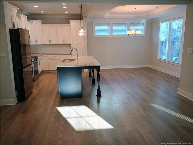 Building Photo - 510 Falls Creek Dr