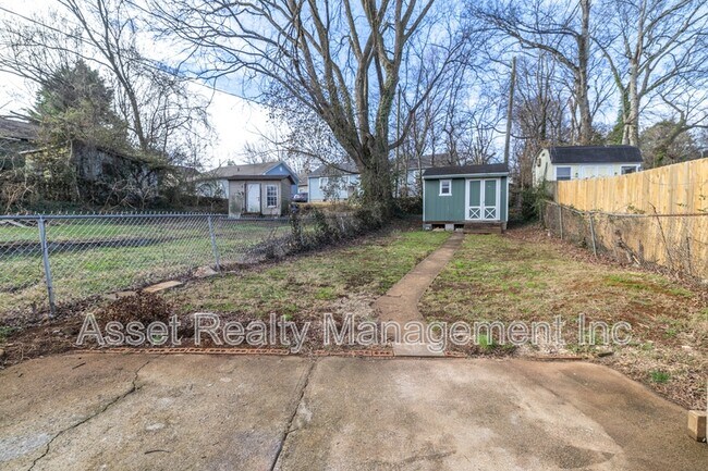 Building Photo - 1443 N 4th Ave