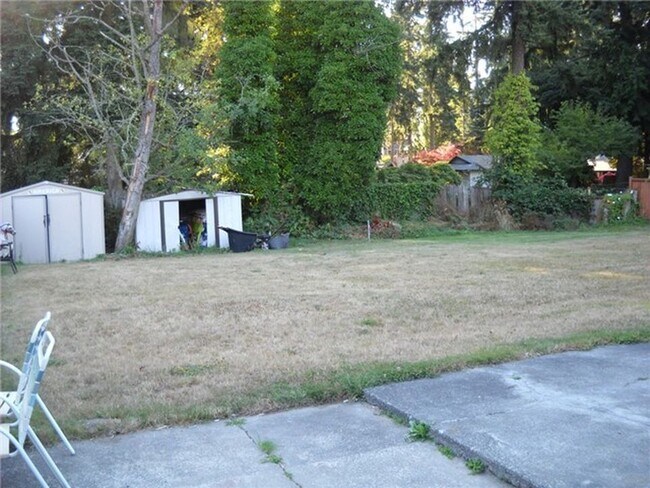 Building Photo - 19404 74th Ave W