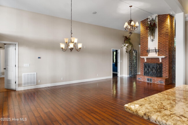 Building Photo - 426 Loblolly Dr