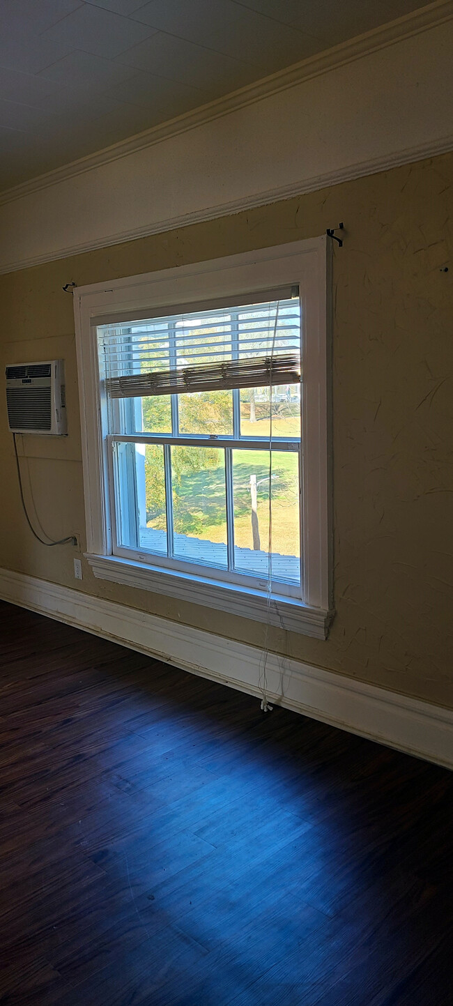 Eat-In Kitchen - The Historic Barnhardt Place